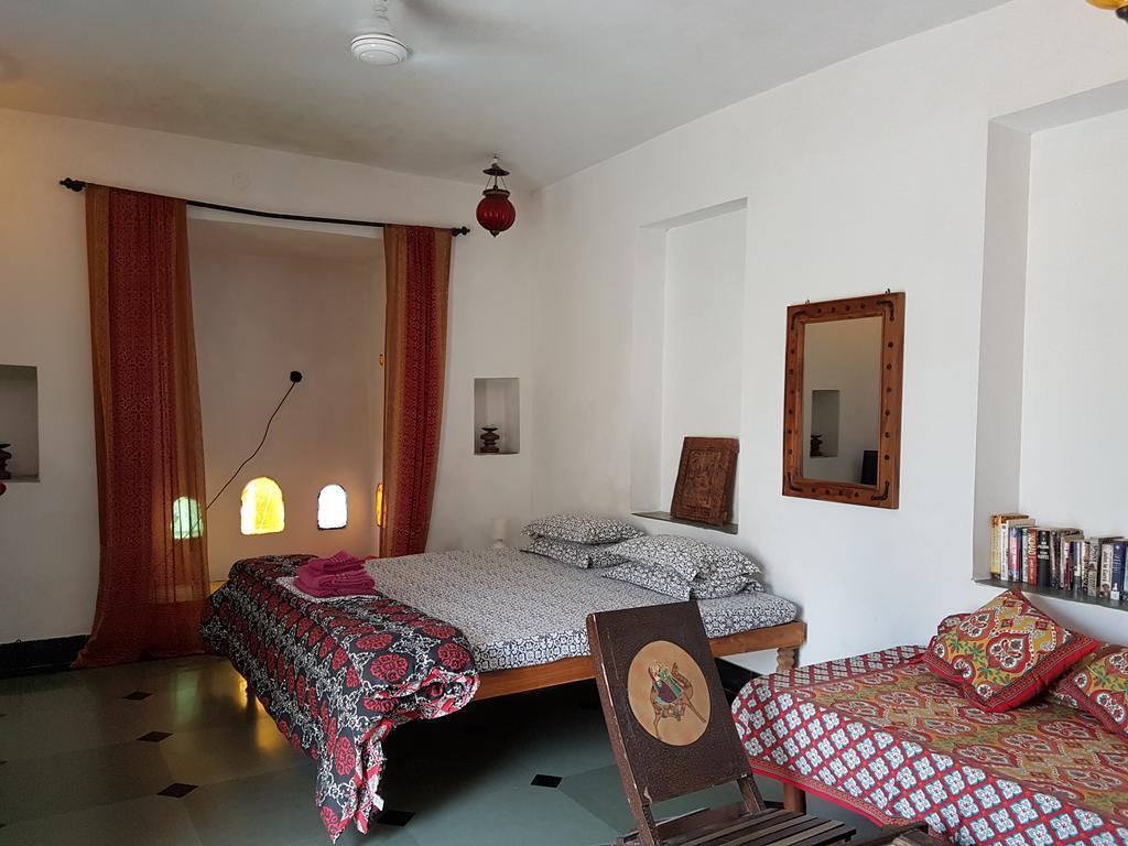 Silver Moon Haveli ウダイプル エクステリア 写真