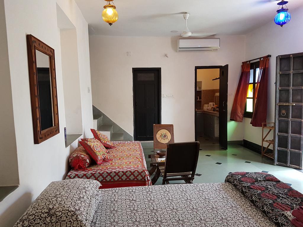 Silver Moon Haveli ウダイプル エクステリア 写真
