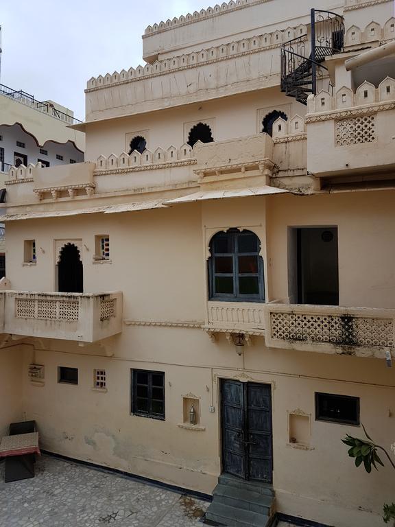 Silver Moon Haveli ウダイプル エクステリア 写真